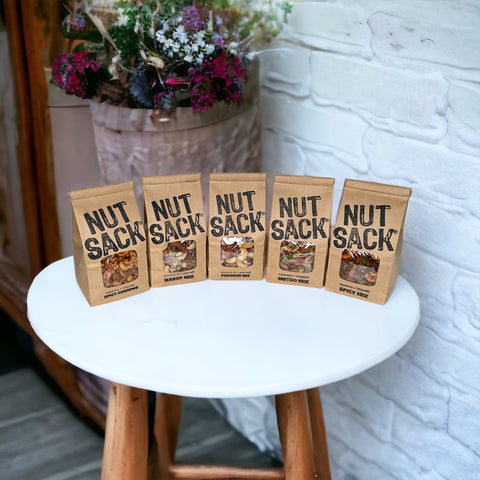 Delicious Nut Mix: A Healthy Snacker's Guide